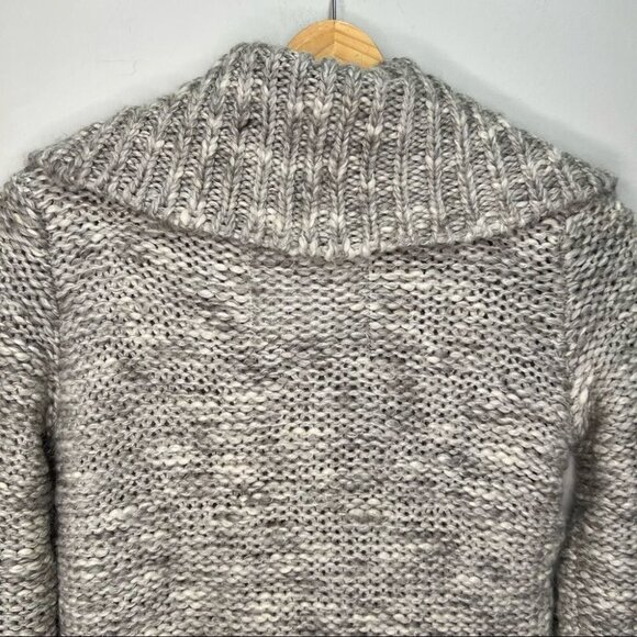 American Eagle Alpaca Wool Blend Knit Sweater Size XS Neutral - Picture 4 of 8